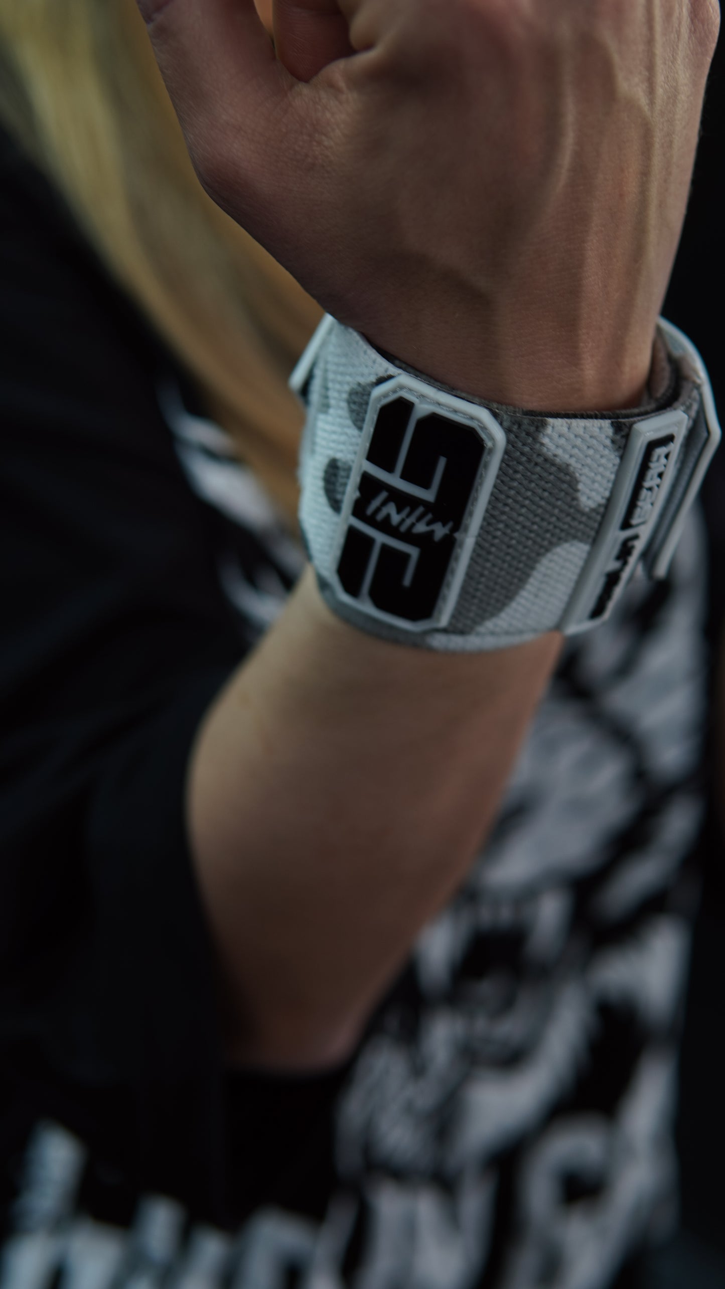 Goblin Gear 20" 2x Super Heavy Duty Mini Wrist Wraps (White Camo)